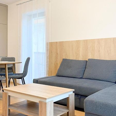 Riverfront Apartment Bešeňová المظهر الخارجي الصورة