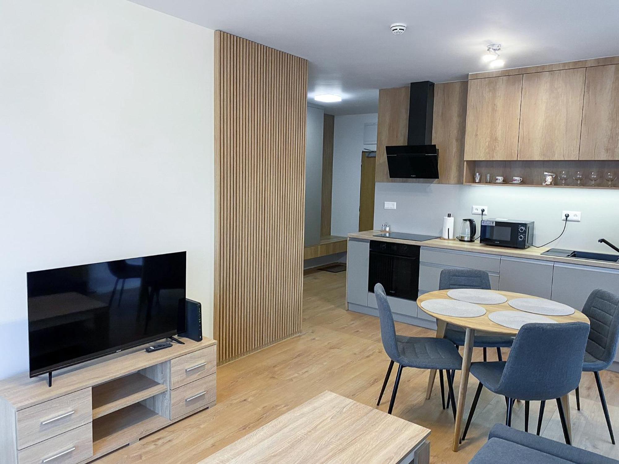 Riverfront Apartment Bešeňová المظهر الخارجي الصورة