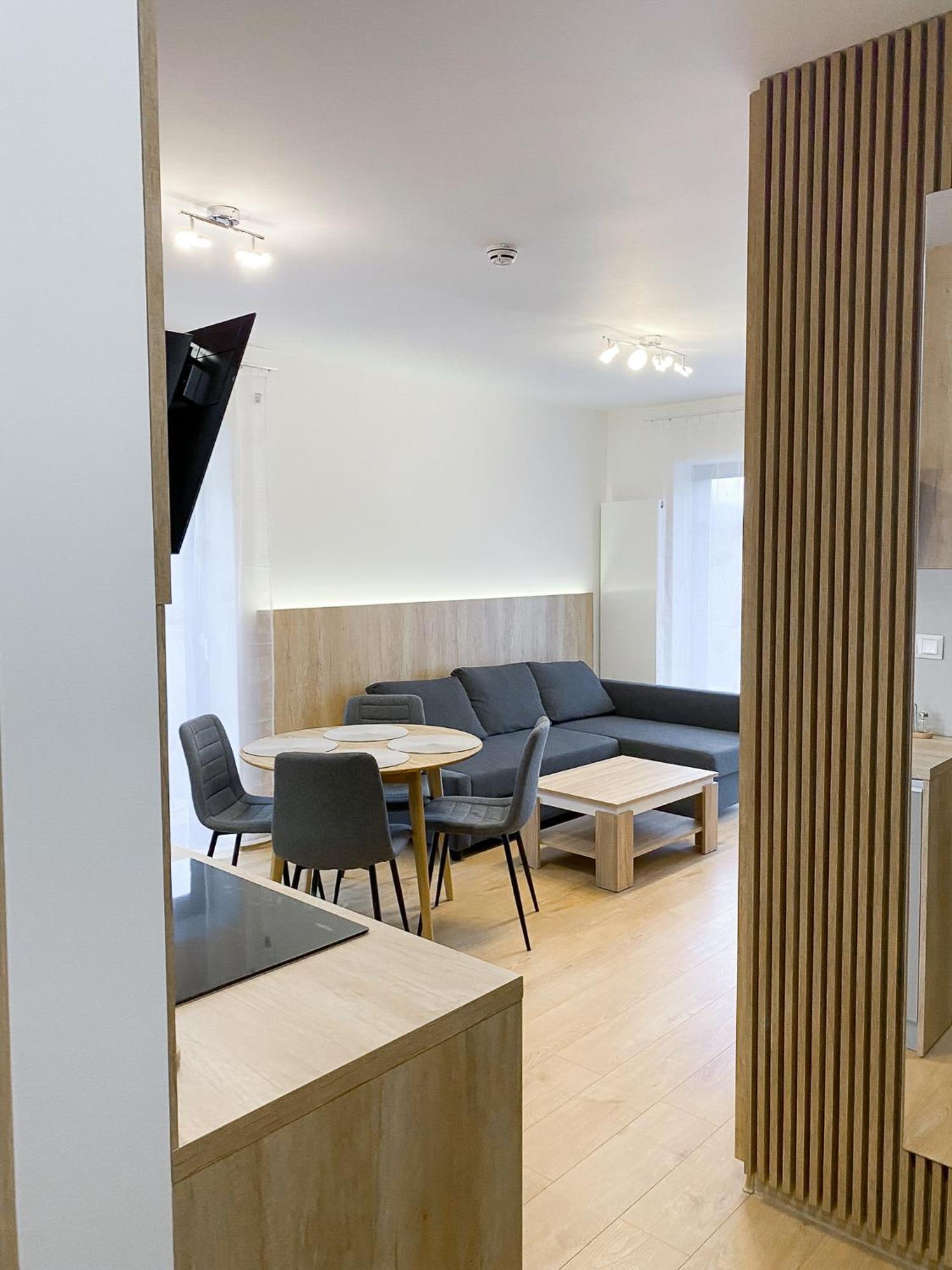 Riverfront Apartment Bešeňová المظهر الخارجي الصورة